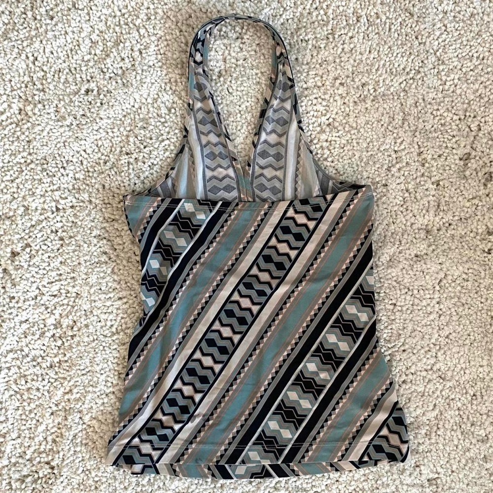 Bcbgmaxazria Patterned Halter Top - image 3